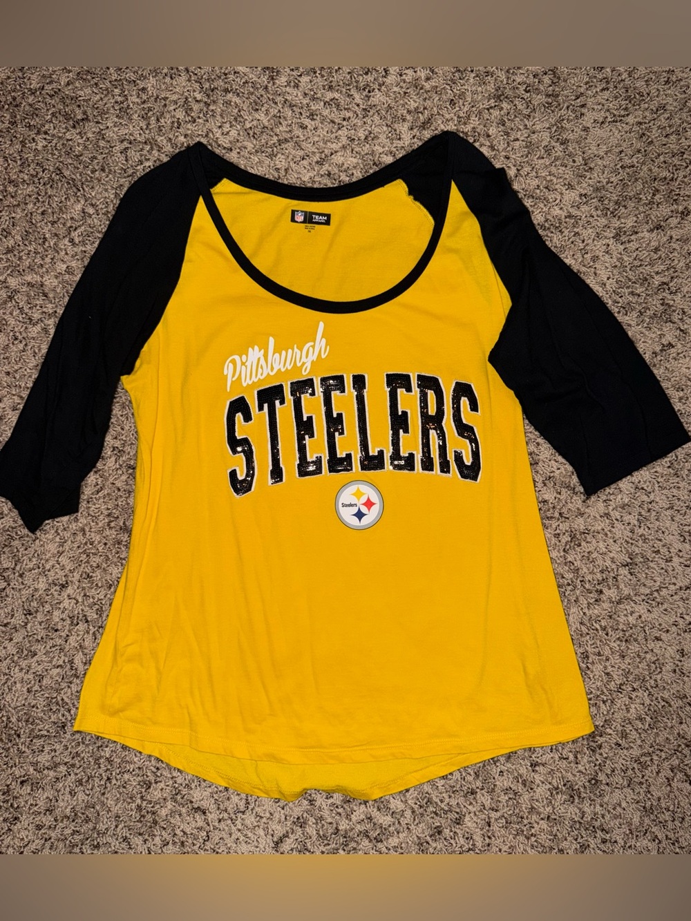 NFL Pittsburgh Steelers 3/4 Sleeve Top with Sequined detail 2XL